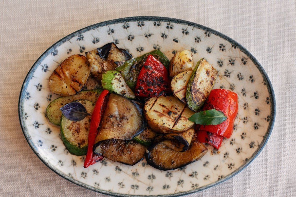 Shyra Restaurant - Mixed grilled vegetables: eggplant, zucchini, peppers and potatoes